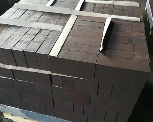 耐火材料的化學礦物組成與性能 從微觀結構到工業應用